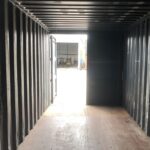 Interior de contenedor marítimo 20 pies usado azul Clase B estanco