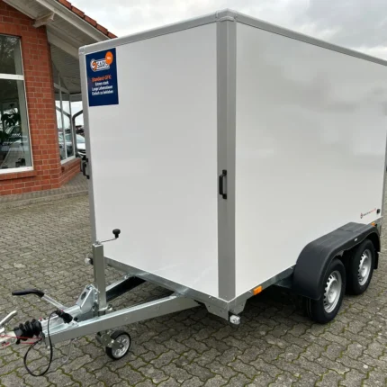 Remolque porta-coches Saris GO 306 vista lateral