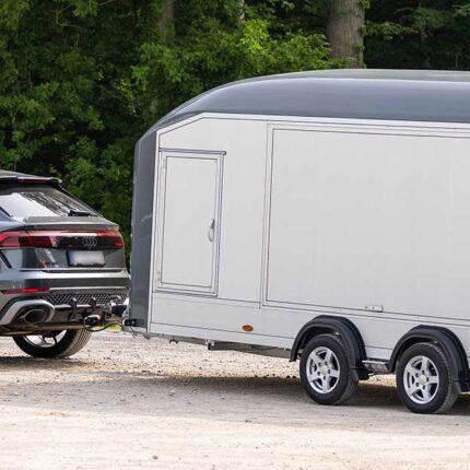 Remolque porta coches Roadster 2000 Debon vista exterior lateral